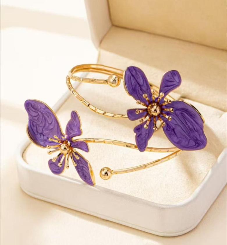 Enchanted Blossom Armlet image