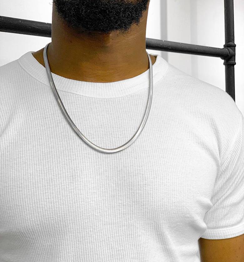 UNCOMMON LANGH LONG CHAIN image