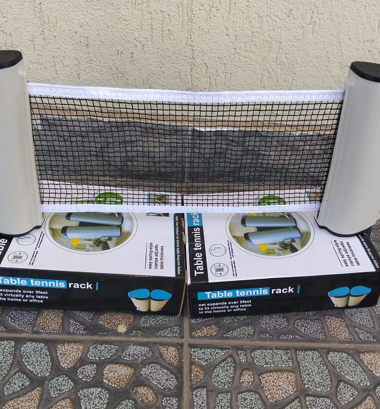 5 FEET ADJUSTABLE TABLE TENNIS RACK WITH A NET image