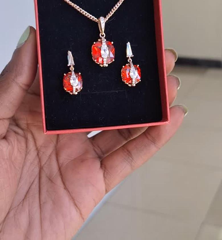 hypollargenic non tarnish and anti fading gold coated necklace  and earrings set image