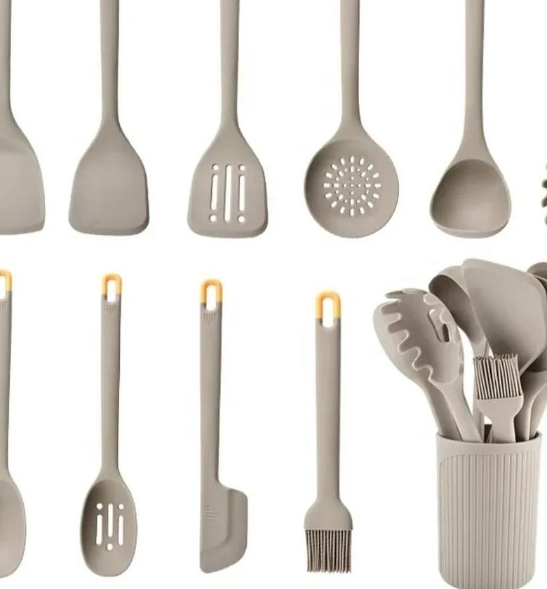 Temperature resistant nonstick, food grade 11pc silicone spoons set image