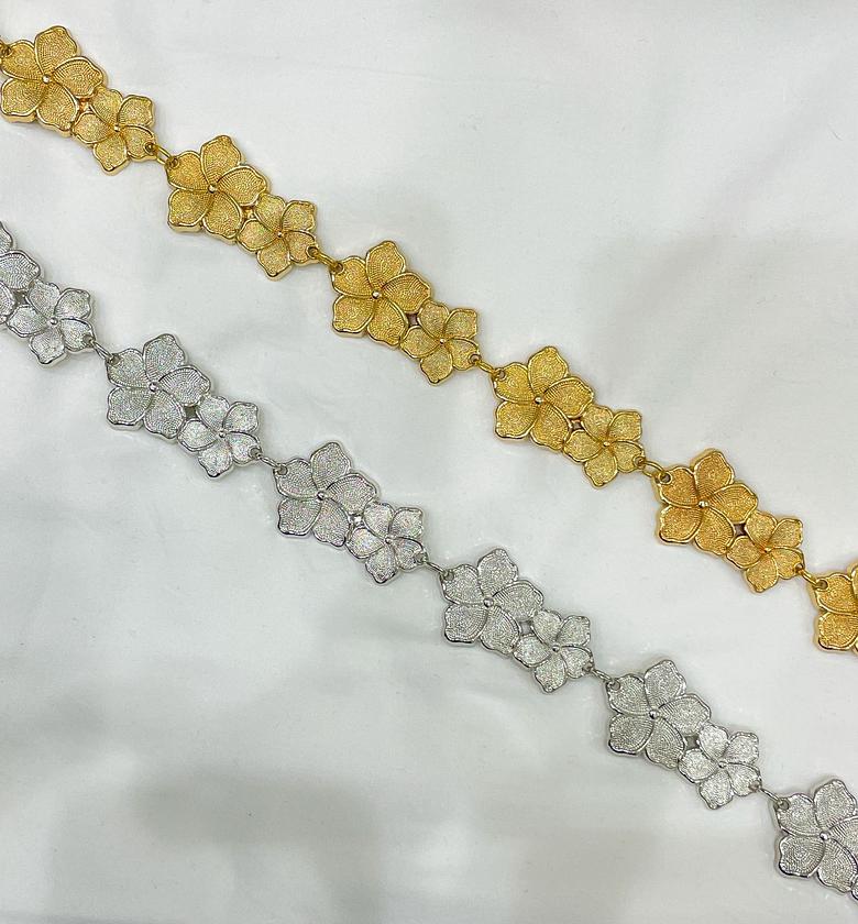 Daisy Chain Statement Belt image