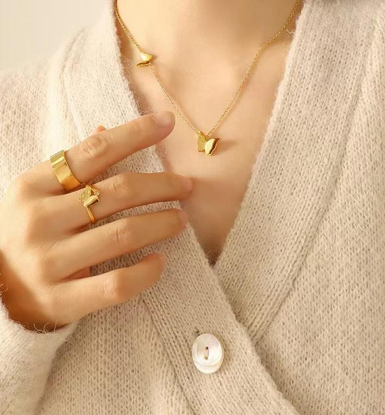 2 butterfly necklace image