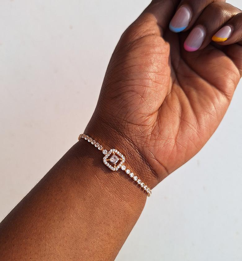 Drawstring design  Hypoallergenic, non-tarnish, and anti-fading Gold Coated Bracelet✨️ KES 1200/= image