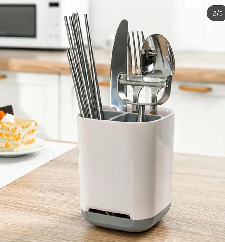 Convinient Multifunctional plastic accesories organizer image