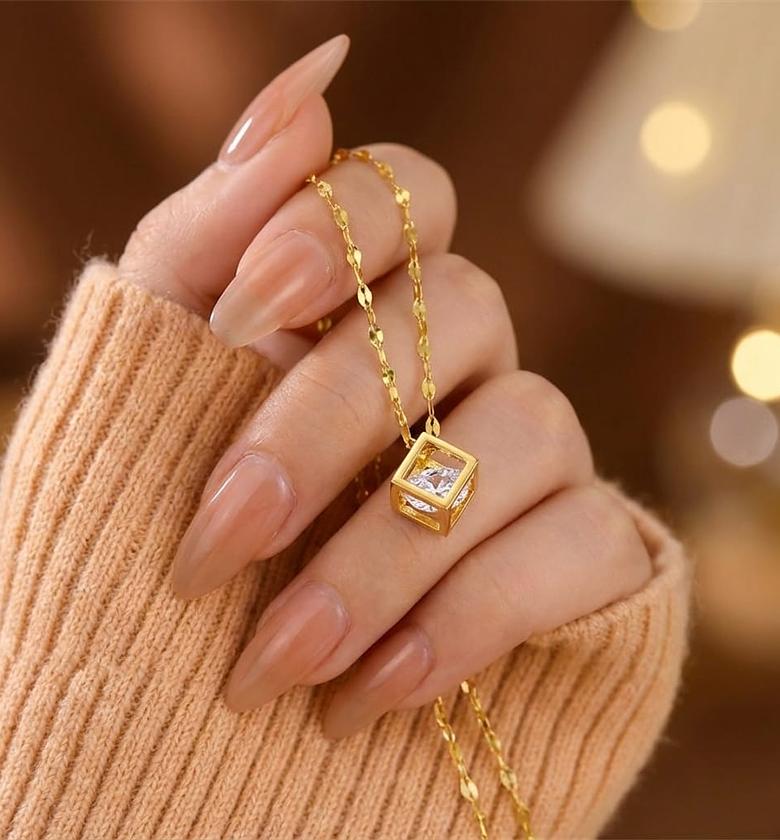 Small crystal necklace image