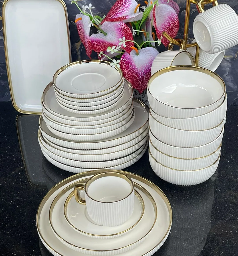 Gold White Dinner set image