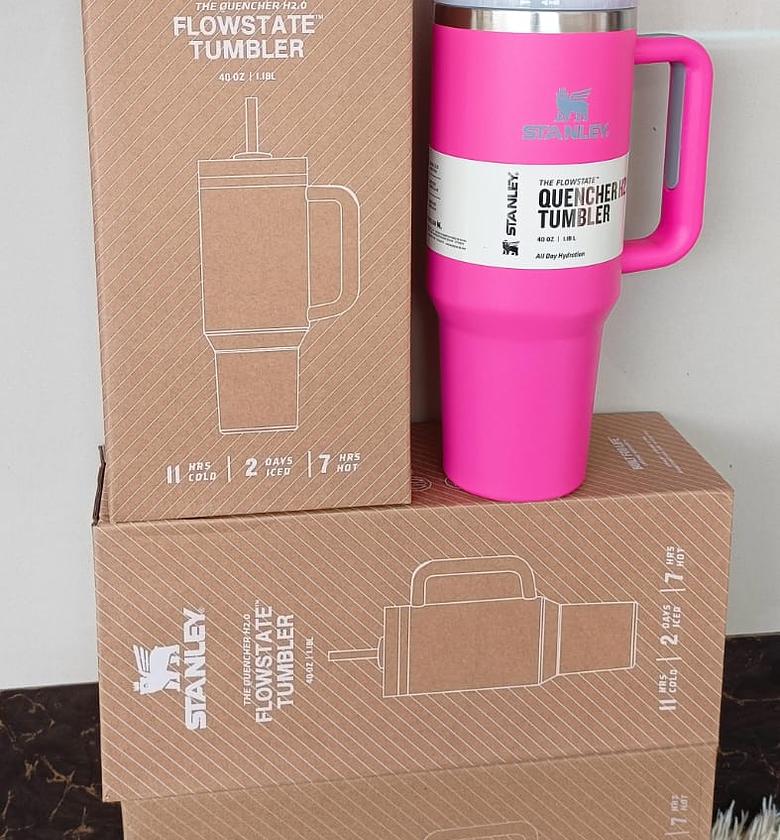 Stanely cup original  Capacity 1.18L image