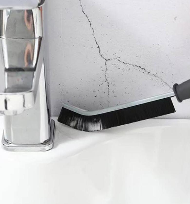 2pcs hard bristle cleaning brushes. image