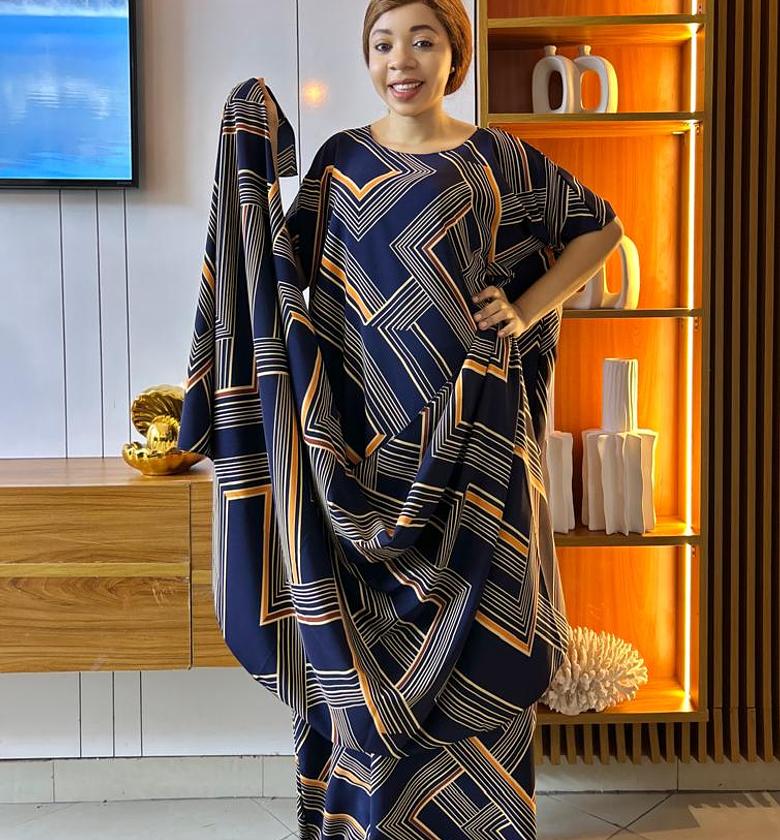 Elegant Luxe Deras image