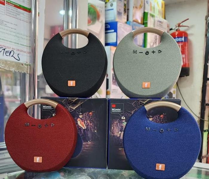 M1 Mini Bluetooth Speaker image