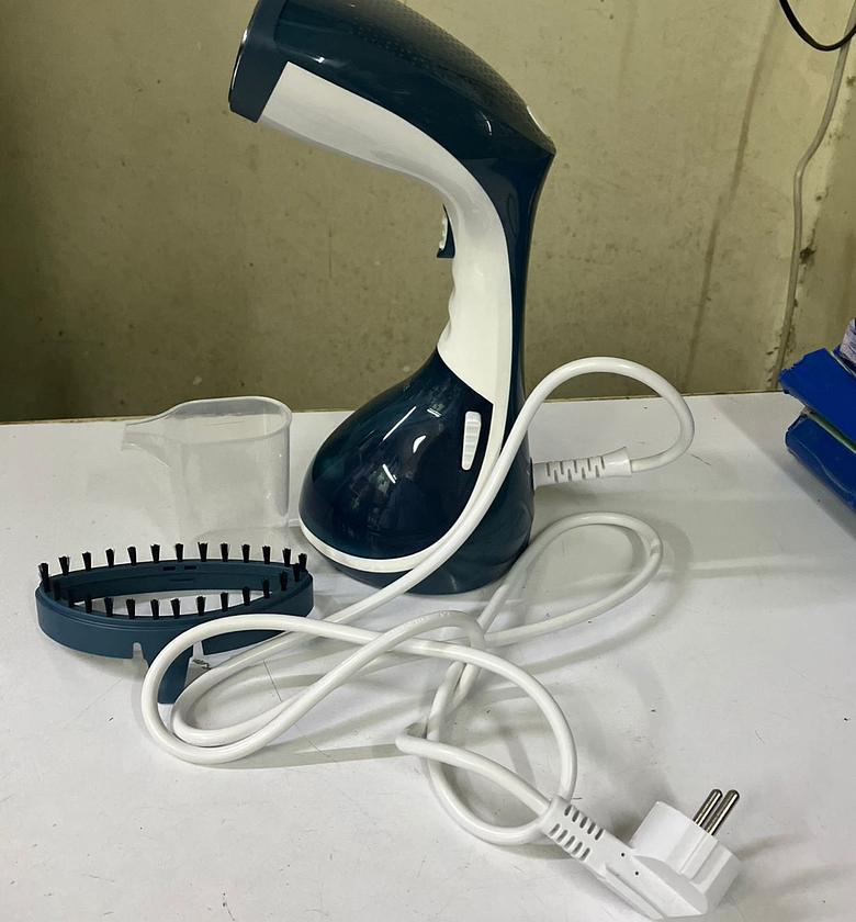  Hand Held Garment Steamers-swift T Steam image