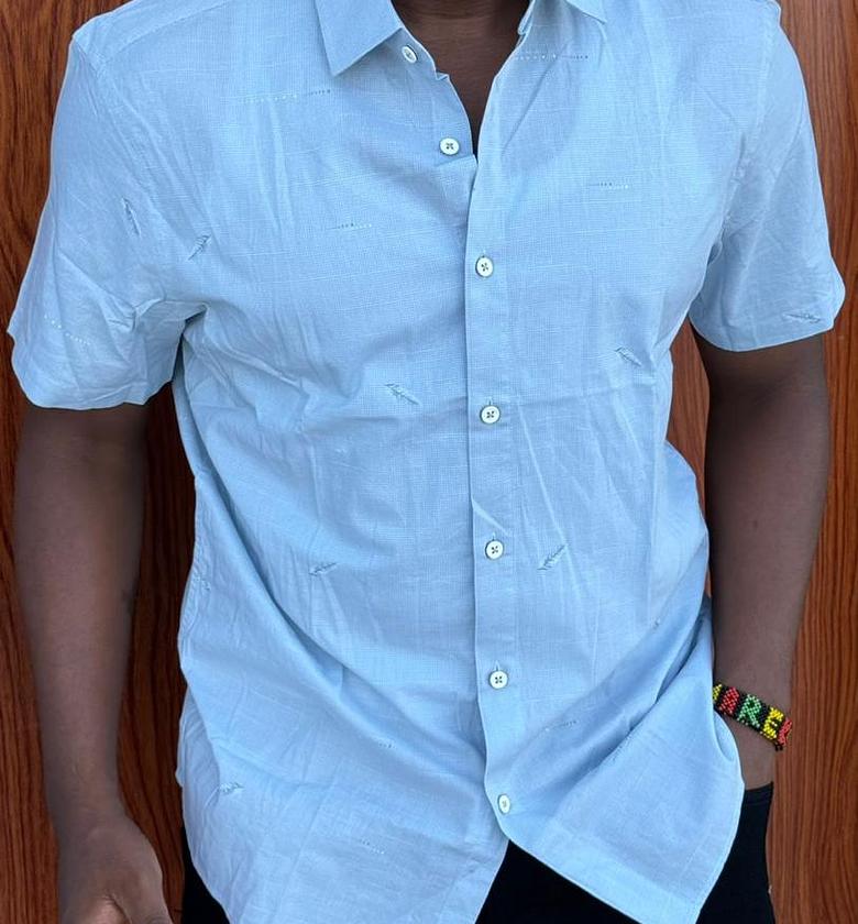 Men short sleeved official shirts  image