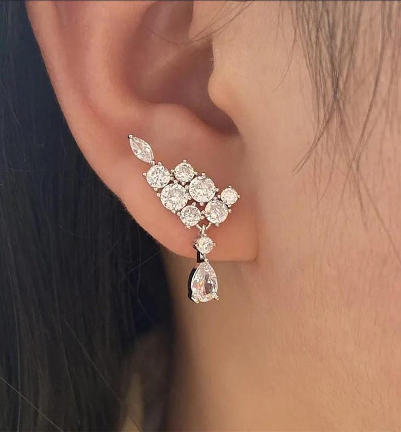 Cubic Zirconia cluster drop earring image