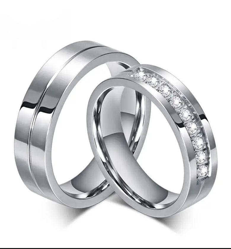Couple wedding bands/rings  image