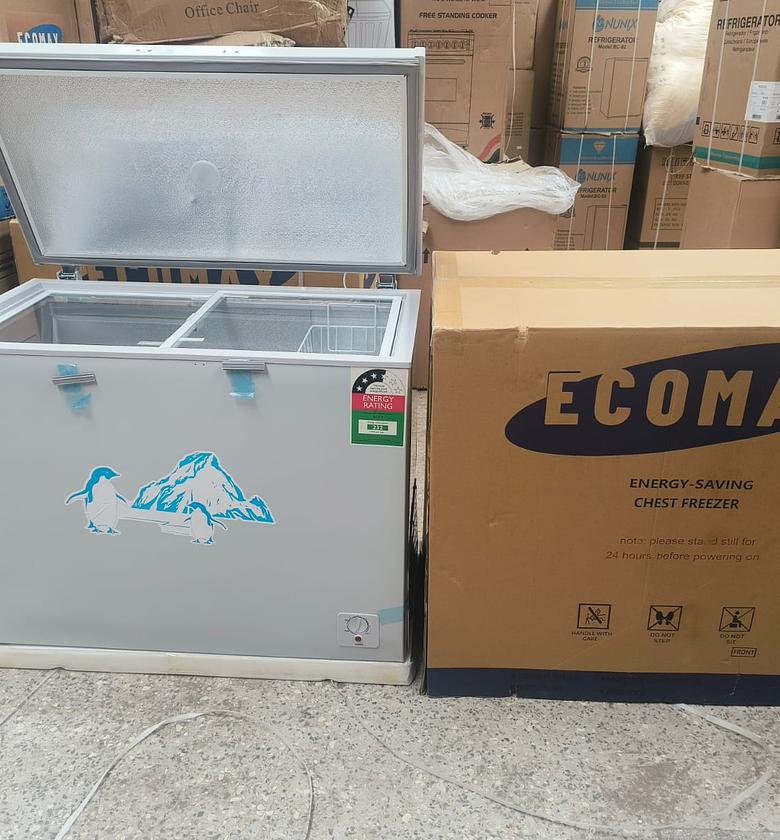 FREEZER. Ecomax 219 litres deep freezer image