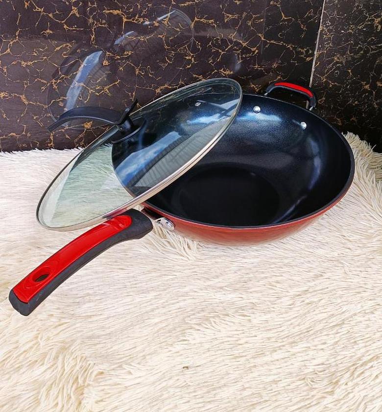Wok pan with lid  image