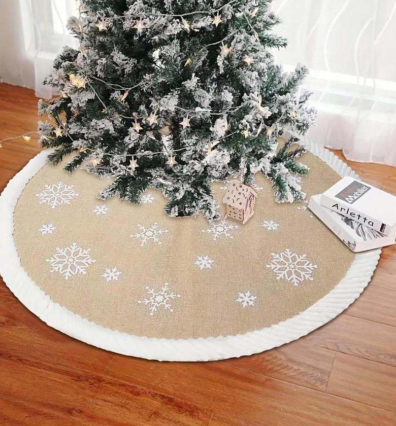 Christmas Tree Skirt image