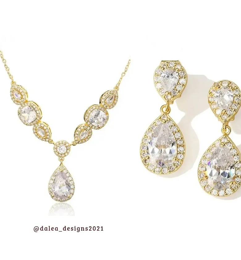 Water drop cubic Zirconia set image