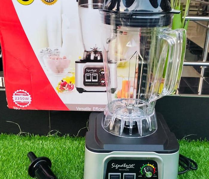 Signature Heavy Duty Commercial Professional Blender 1800W image