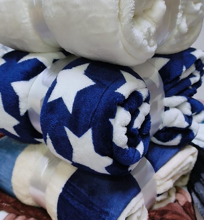 Fleece blankets sizes 6by6  image