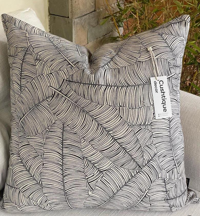 LEAF CUSHION image