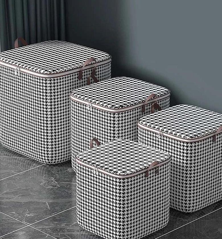 QUILT BAGS. Non Woven Large Capacity quilt bags image