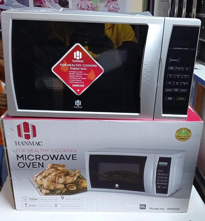 MICROWAVE. 20 liters Hanmac digital microwave image