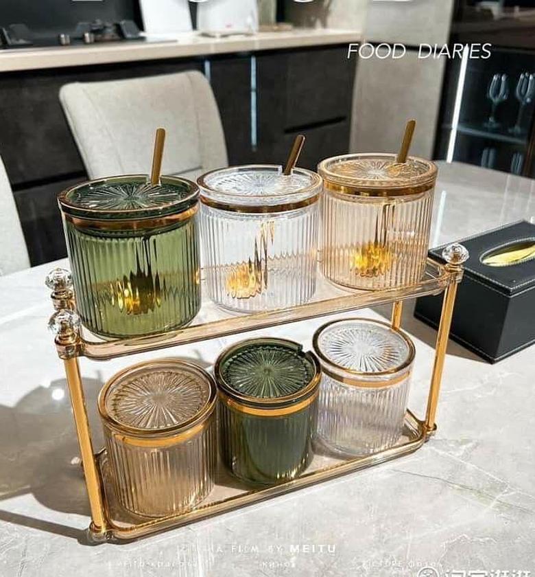 Acrylic Spice jars With Lids and Spoons and tray- image