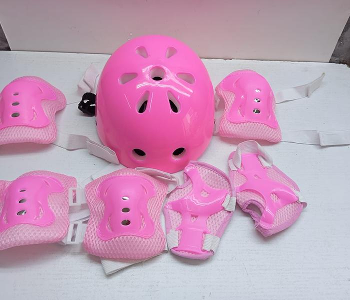 Protective soft helmet +guards image