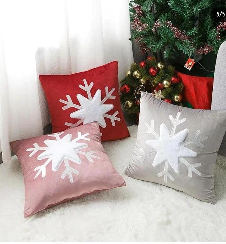 Velvet Decorative Christmas Pillow Covers. image