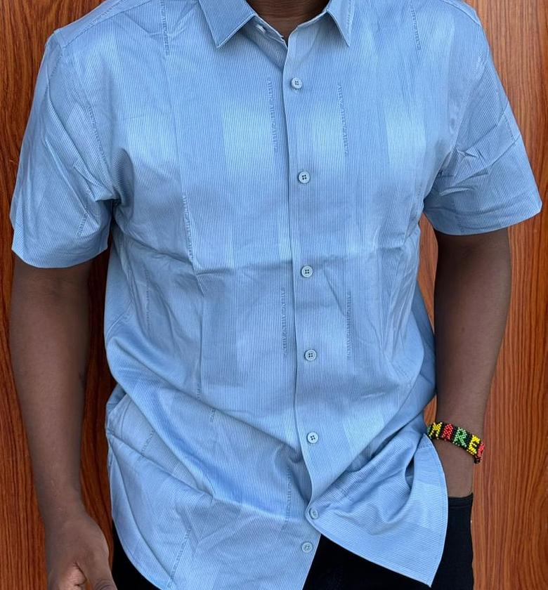 Men short sleeved official shirts image