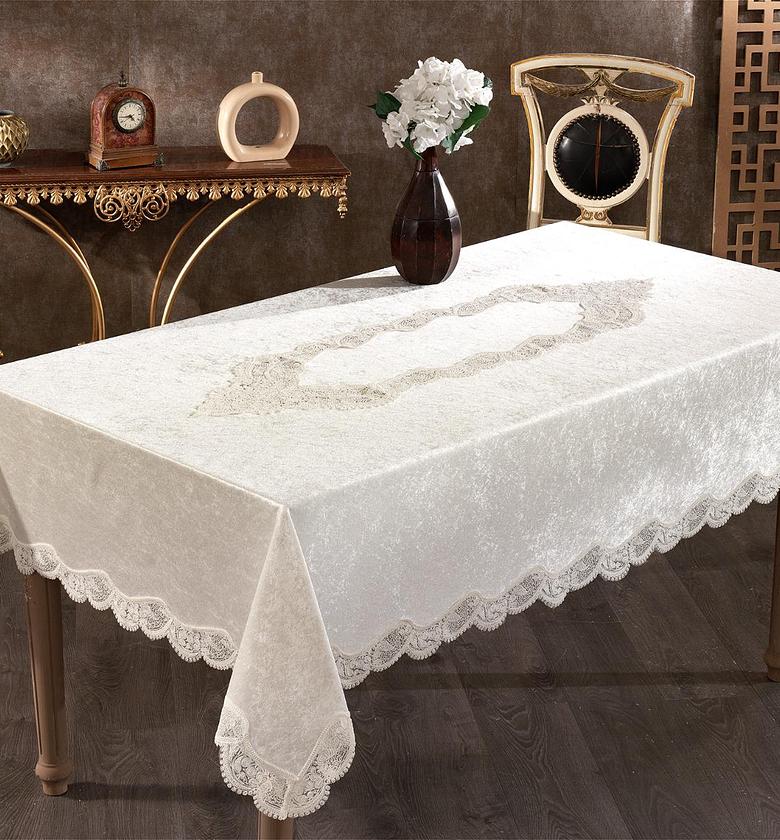 Elegant linen table cloth image