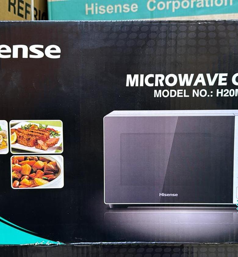 MICROWAVE. Hisense white digital microwave image