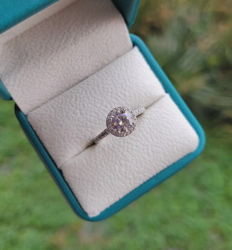 Round Zirconia  image