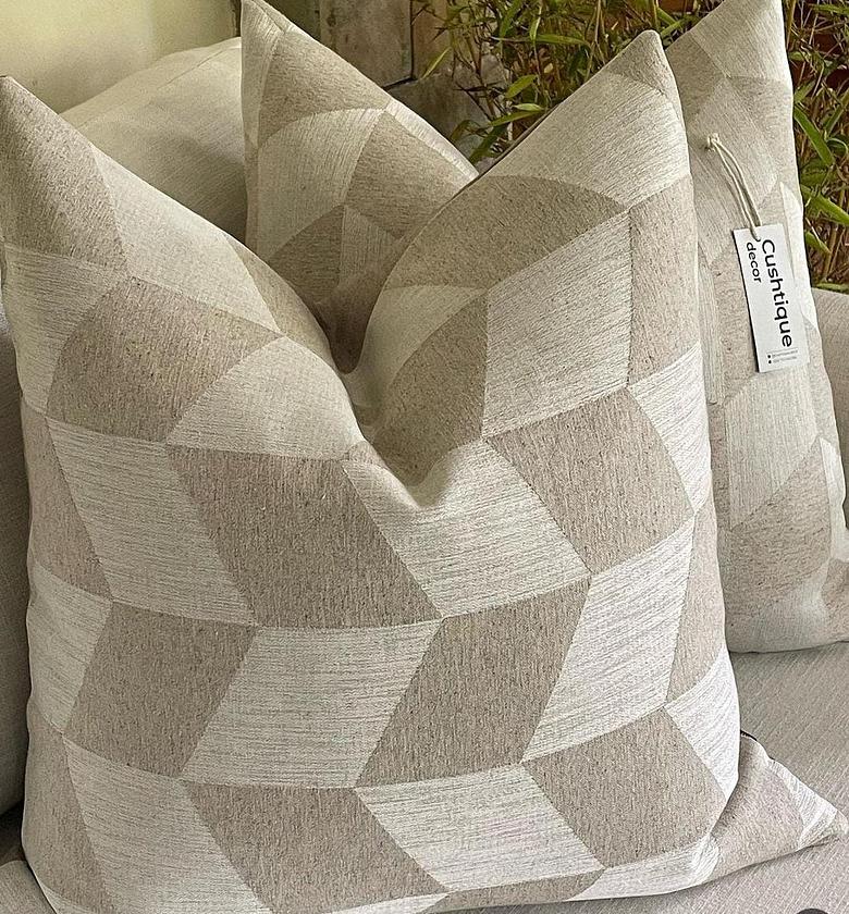 FRENCH LINEN CUSHION image