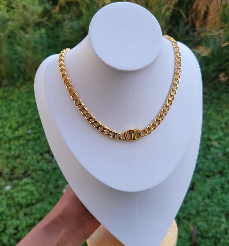 Gigi necklace  image