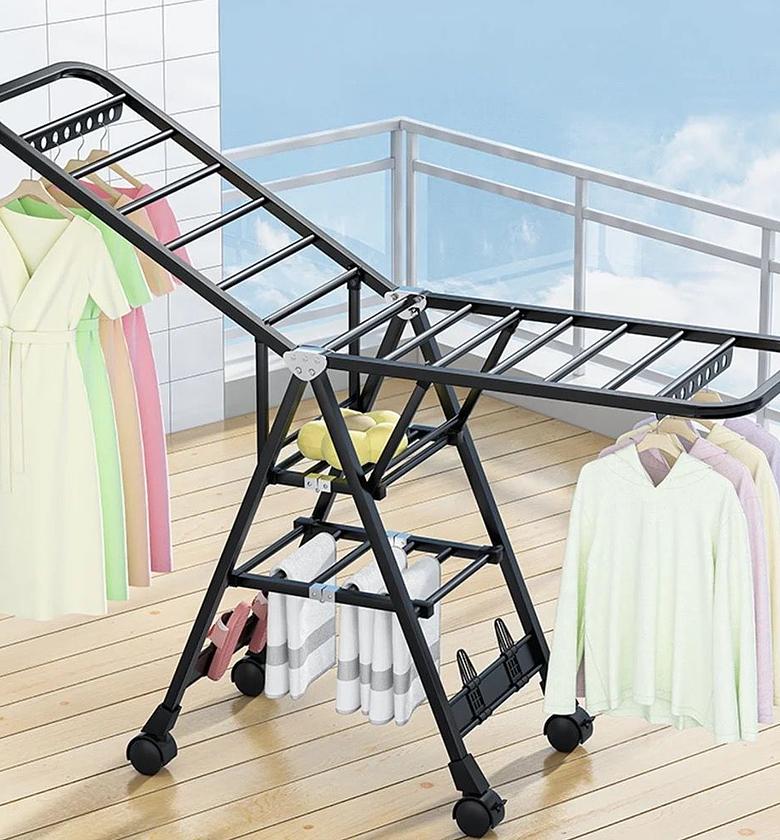 Black Movable Outdoor Drying Rack 1.5M with wheels  image
