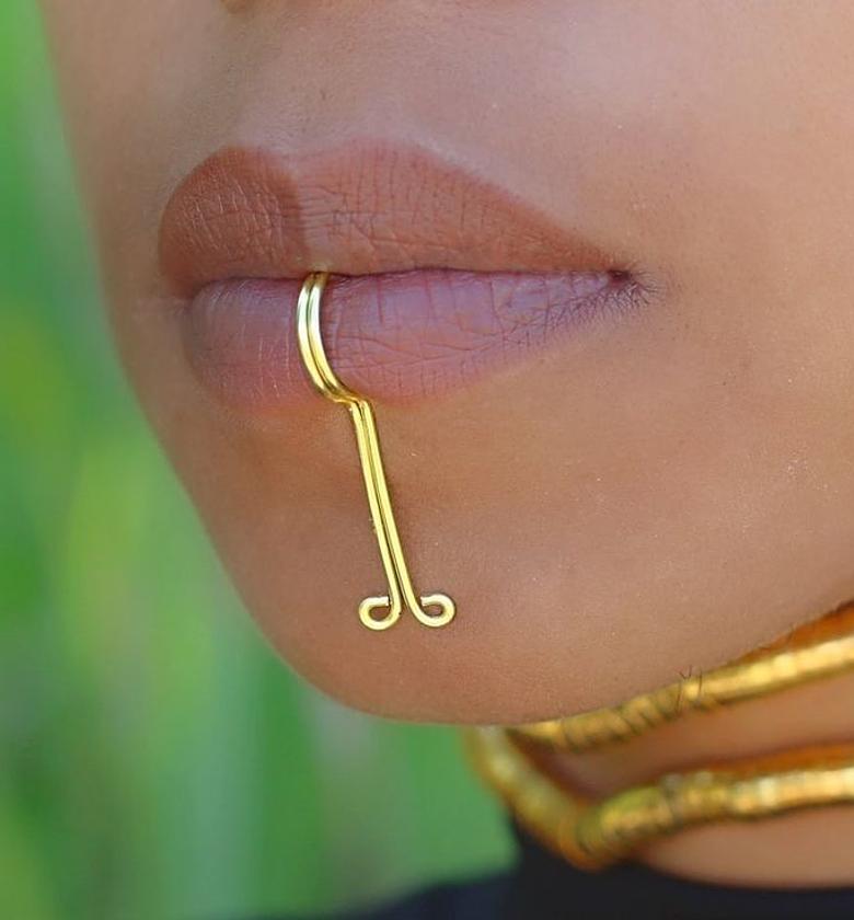 Nia Faux Lip Cuff image