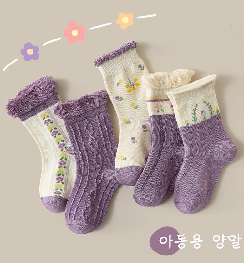 purple & white flower socks 5pk image