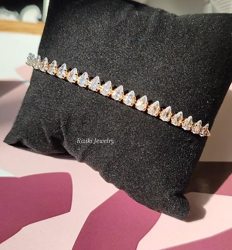 Adjustable Gold-Plated Bracelet image