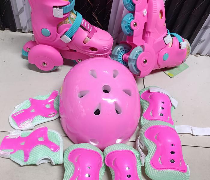 Trainer skates glowing wheels Pu skates (Sizes 26_29 &amp;30-33) image