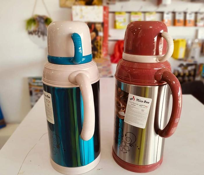 Elegant thermos image