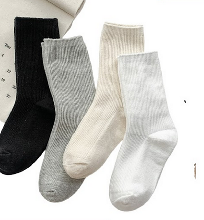 White,cream and Grey 5 pack socks image