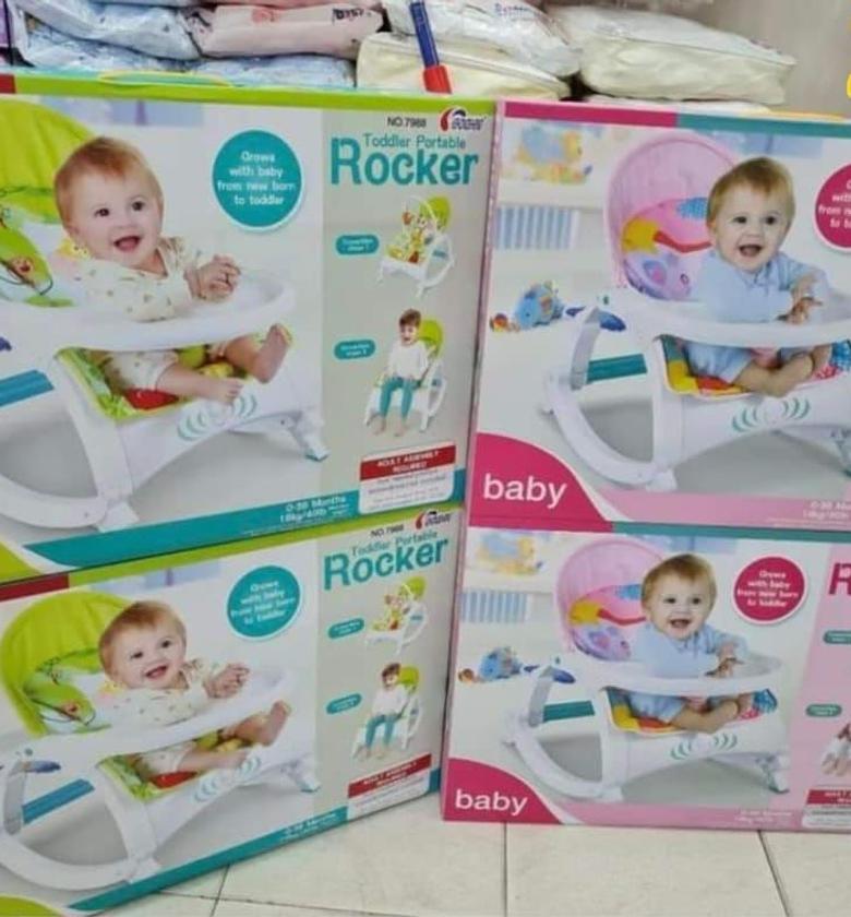 ROCKER. 3 in 1 Baby rocker with playful features image