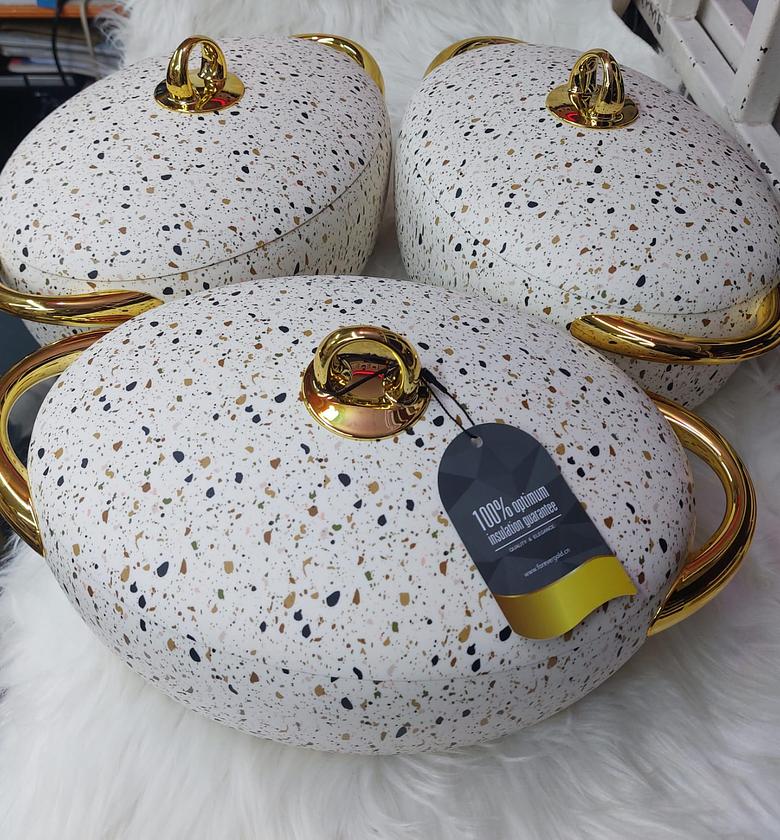 Luxurious Insulated Hotpots image