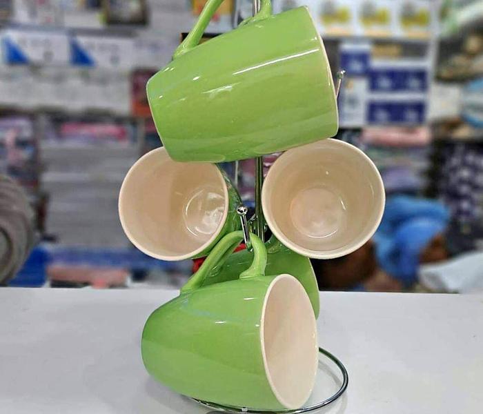 Magnificent green/white cups image