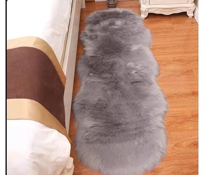 Fluffy Bedside Woollen Mats grey image