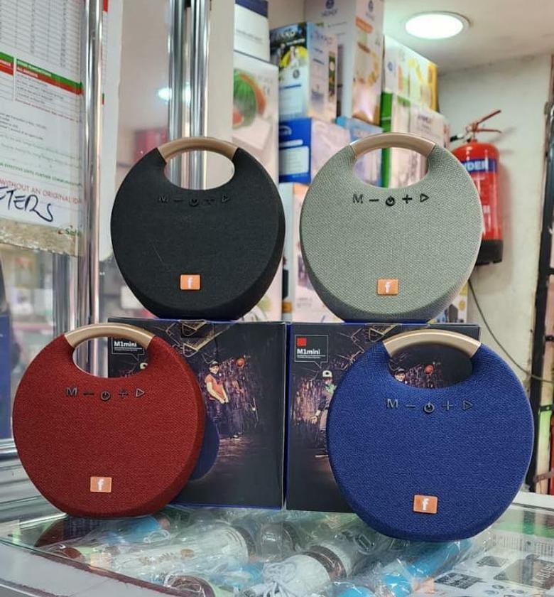BLUETOOTH SPEAKER. Hot Selling Fashion Stereo Blue Tooth Speakers super Bass Sound Portable Speaker Home Theater M1 Speaker image