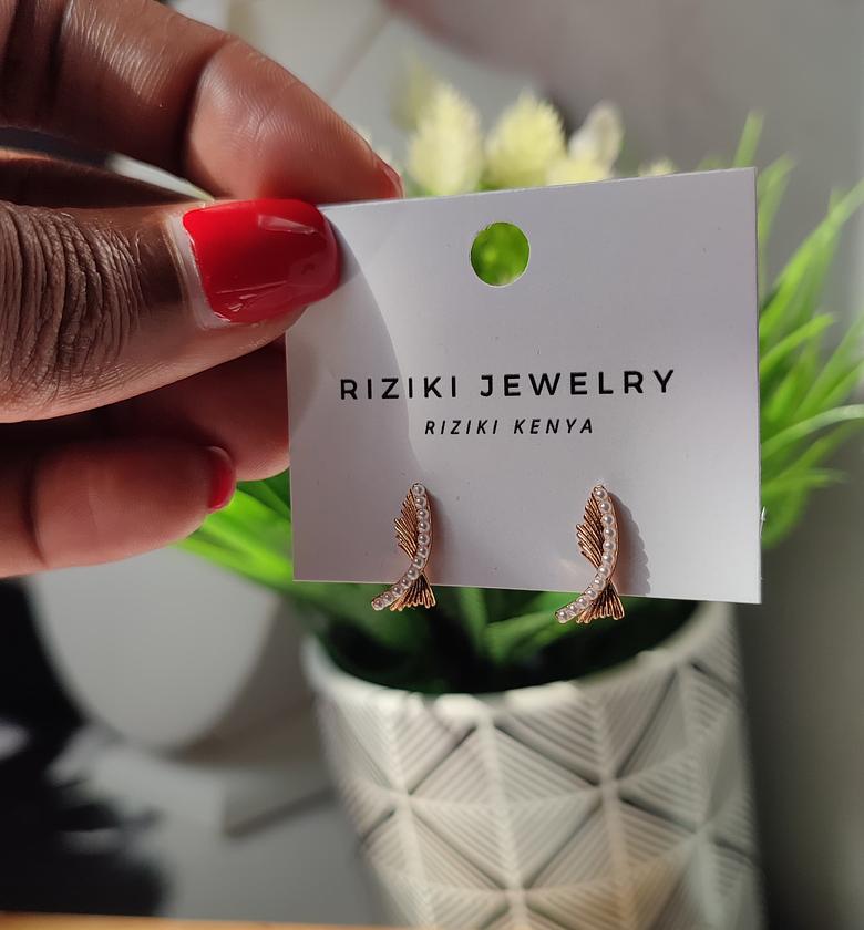 Khoi Stud Earrings  image